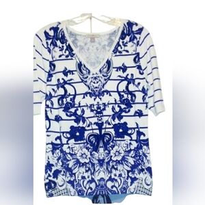 blue and white short sleeve sweater